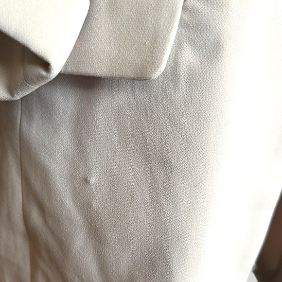 Tahari Three-Quarter Sleeve Blazer Size Small - Picture 12 of 12